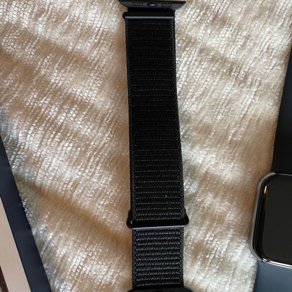 LIKE NEW | Series 7 Apple Watch | Titanium Case | 44mm | + Extra Bands - Picture 5 of 14